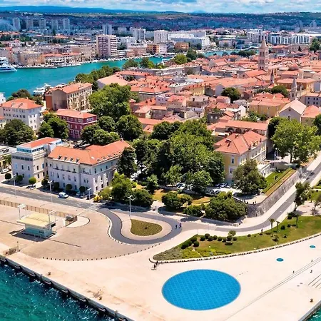 Kiko Luxury Living Πανσιόν 4*