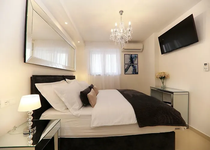 Kiko Luxury Living Ζαντάρ