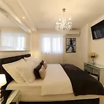 Kiko Luxury Living Gostinjska kuća 4*