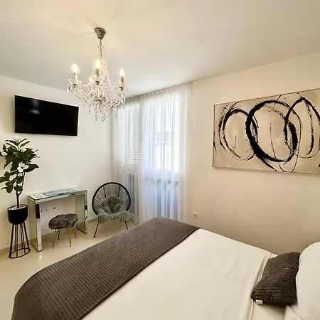 Pensjonat Kiko Luxury Living 4*